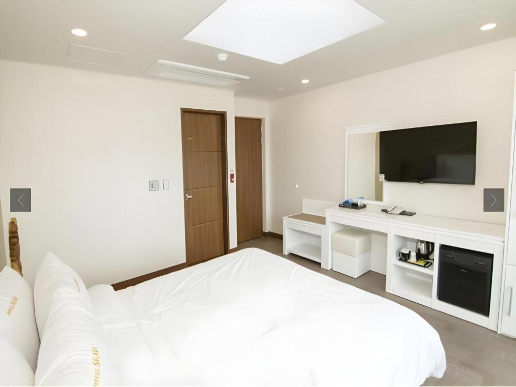 Sea View Hotel Jeju Exterior photo