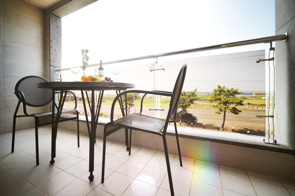 Sea View Hotel Jeju Room photo